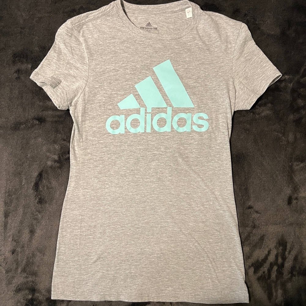 Adidas Go-To Tee Size Small